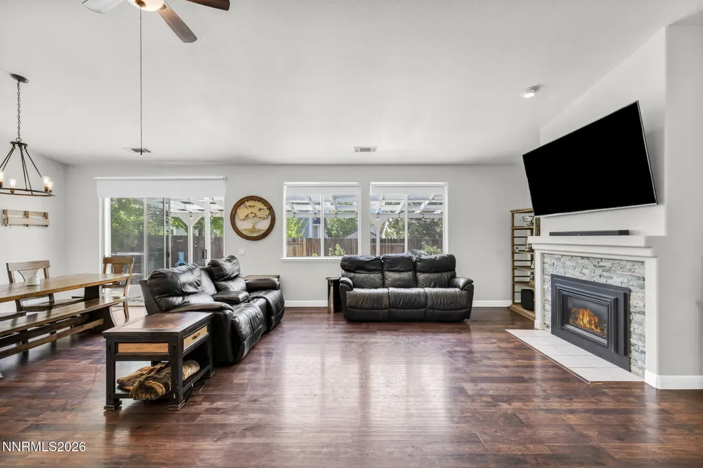 1778 Bougainvillea Minden NV 89423