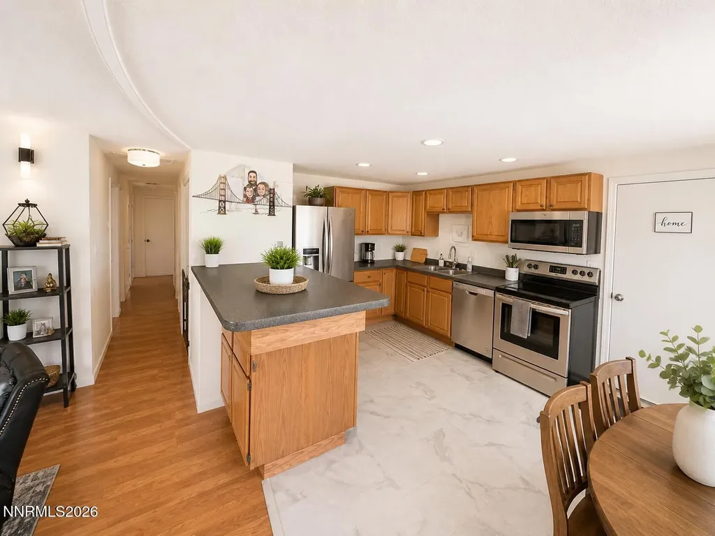 9350 Gremlin Reno NV 89506
