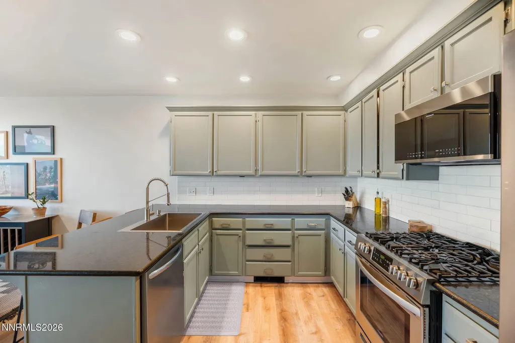 3548 Skyline View Reno NV 89509