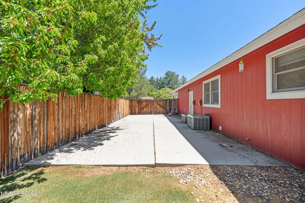 1600 La Mirada Carson City NV 89703