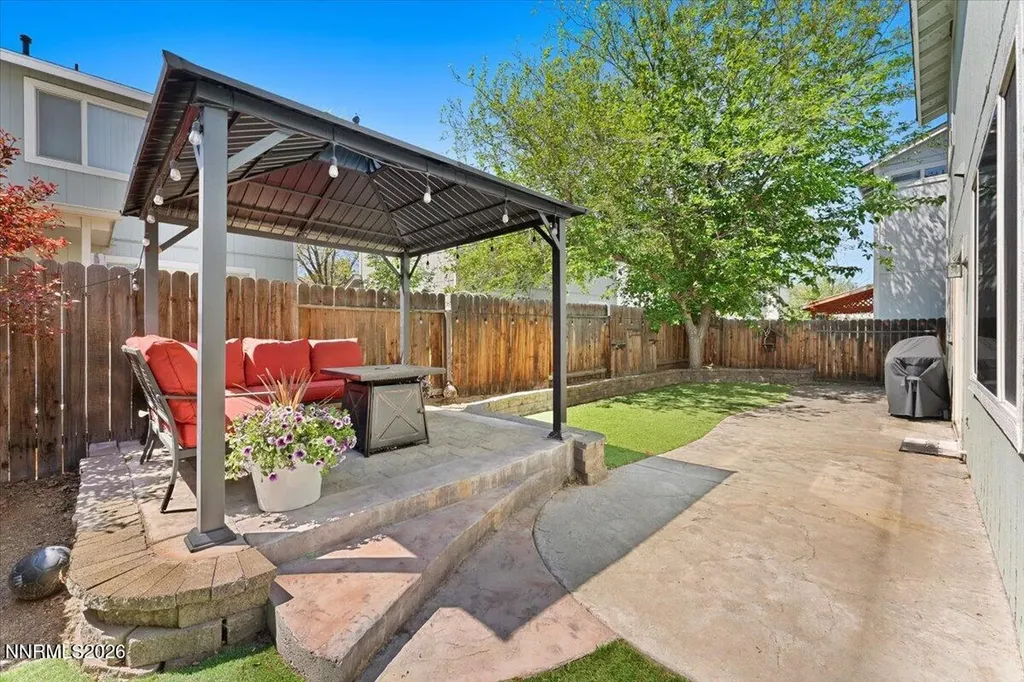 4046 Weeping Willow Reno NV 89502