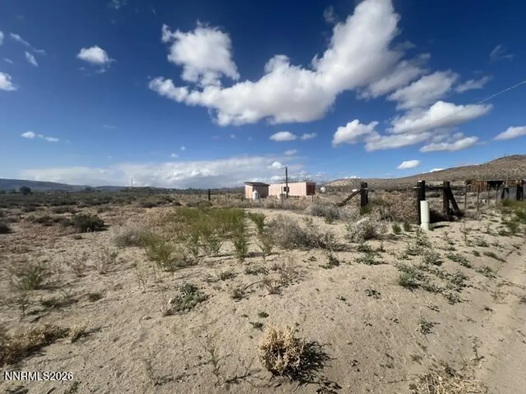2780 2nd Silver Springs NV 89429