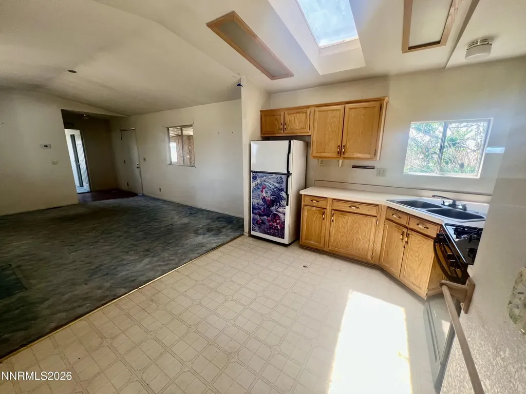 2780 2nd Silver Springs NV 89429