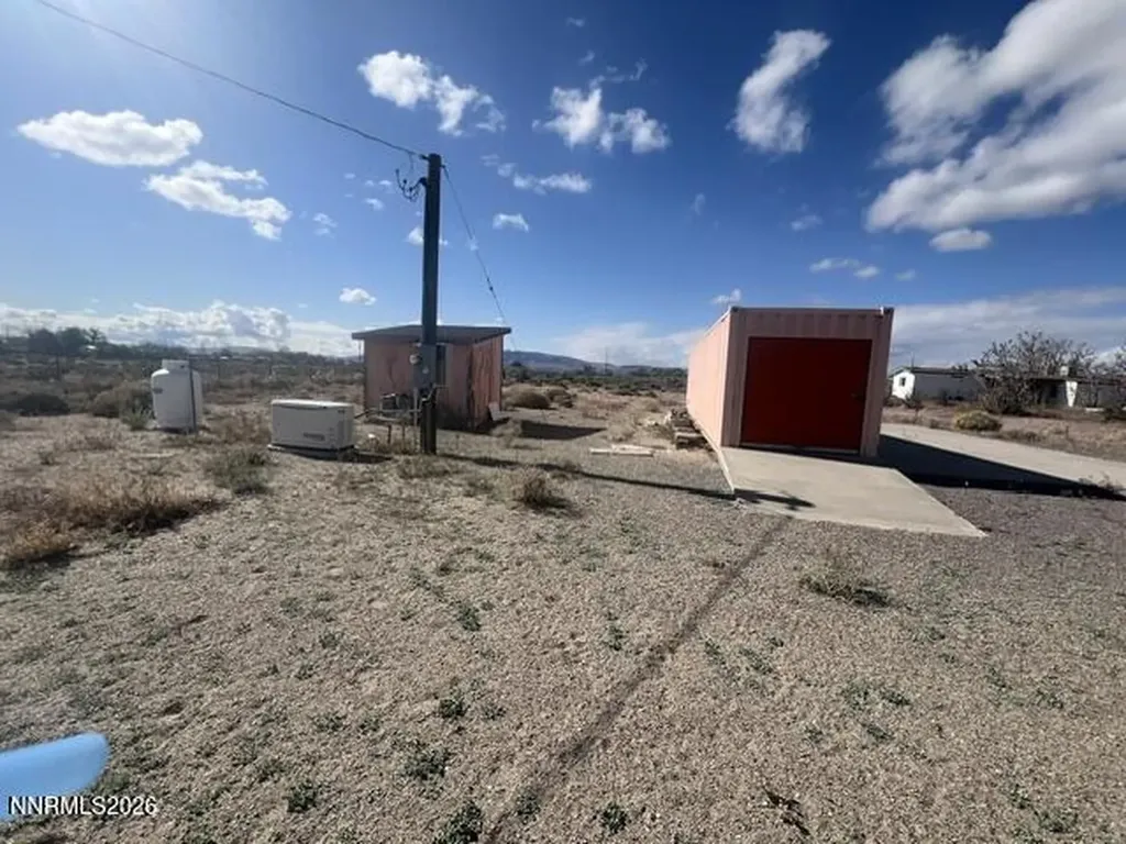 2780 2nd Silver Springs NV 89429