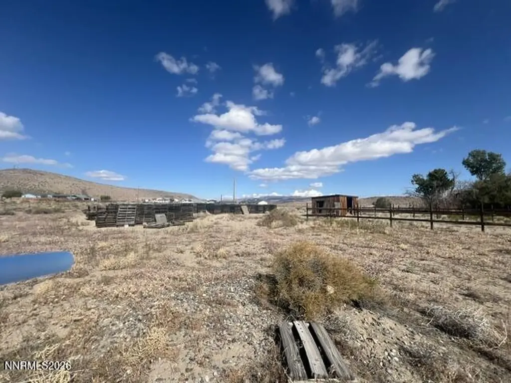 2780 2nd Silver Springs NV 89429