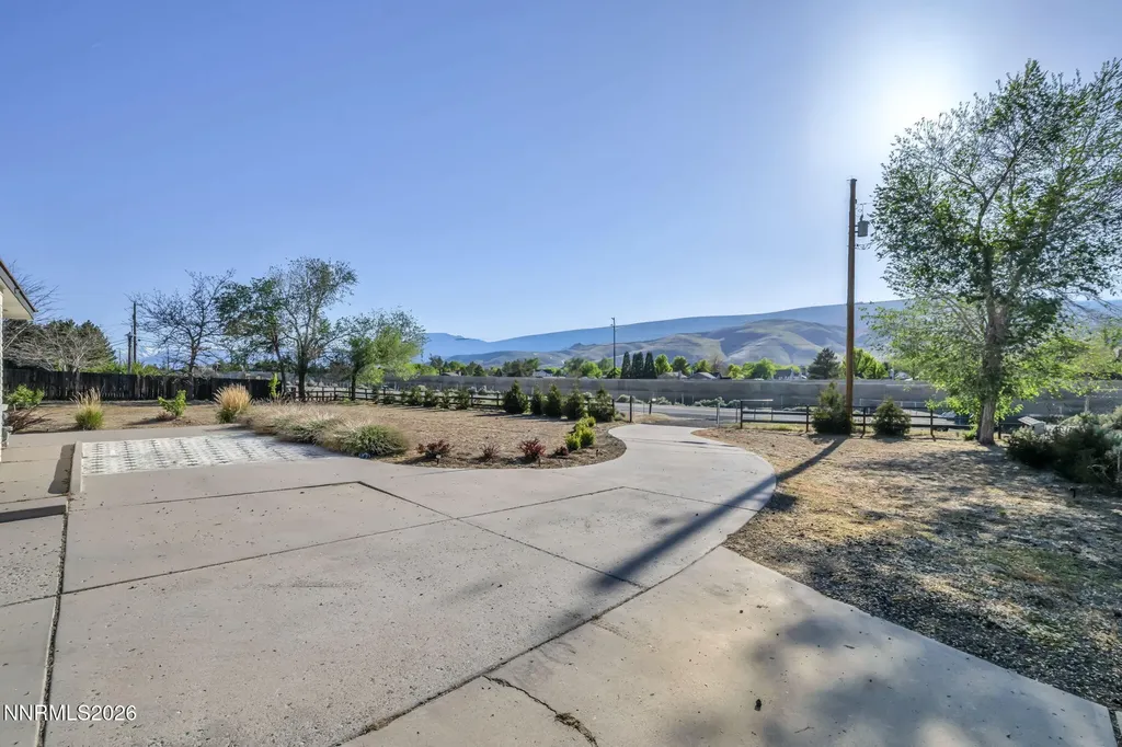 2635 Edmonds Carson City NV 89701