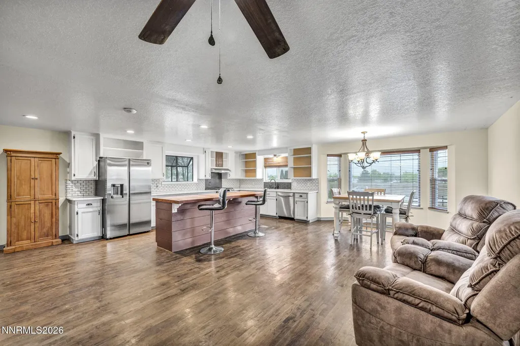 2635 Edmonds Carson City NV 89701