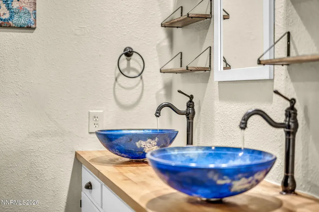 2635 Edmonds Carson City NV 89701