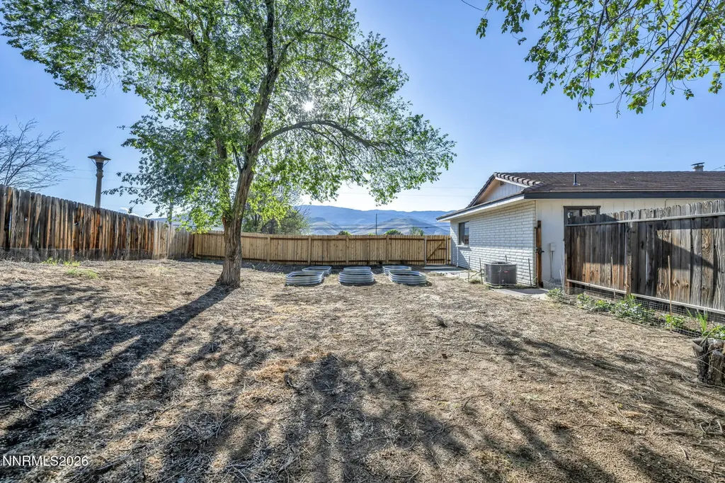 2635 Edmonds Carson City NV 89701