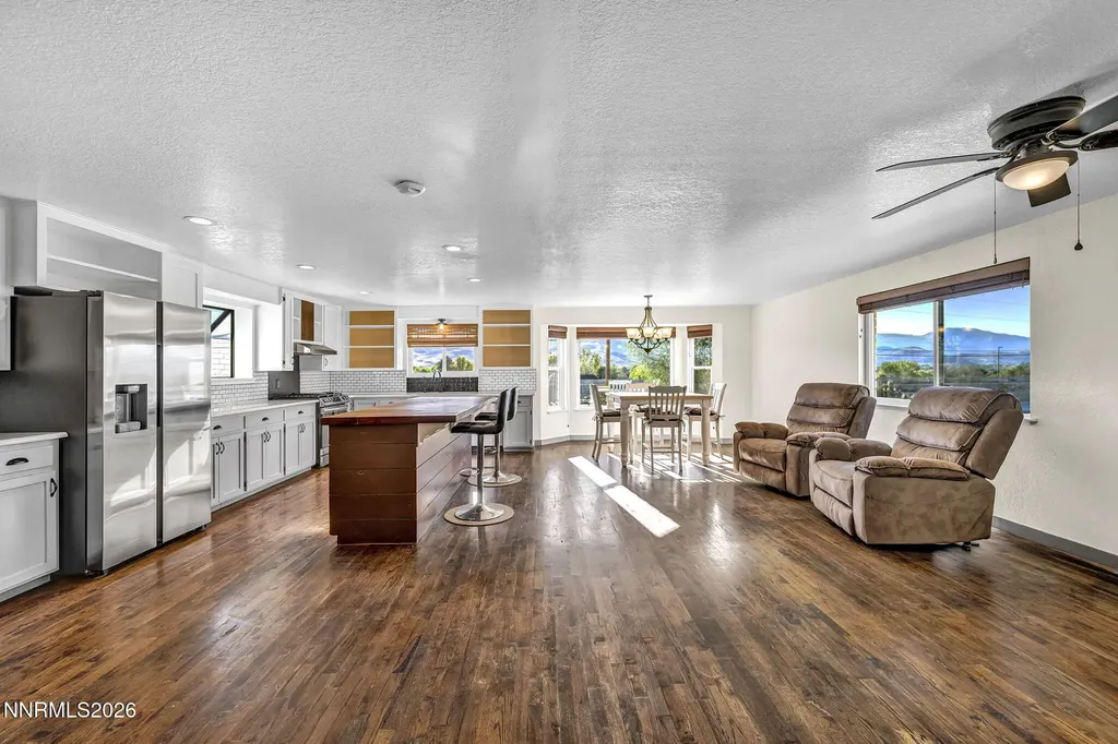 2635 Edmonds Carson City NV 89701