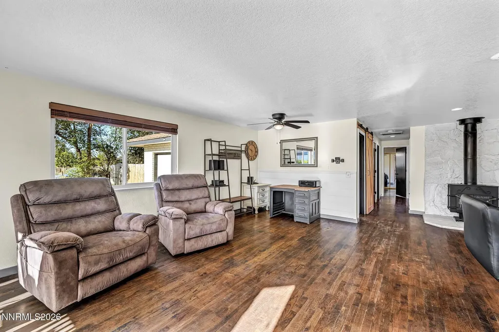 2635 Edmonds Carson City NV 89701
