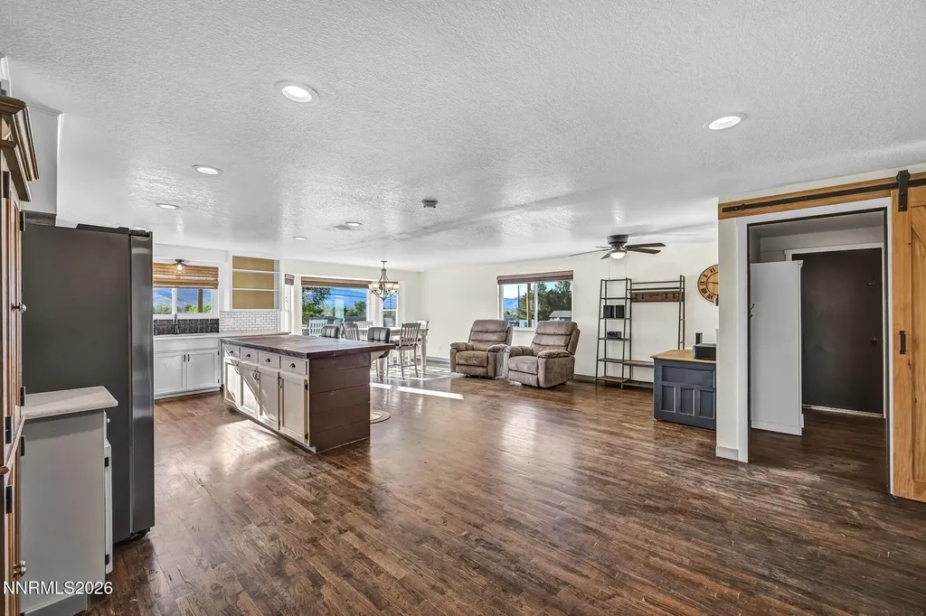 2635 Edmonds Carson City NV 89701