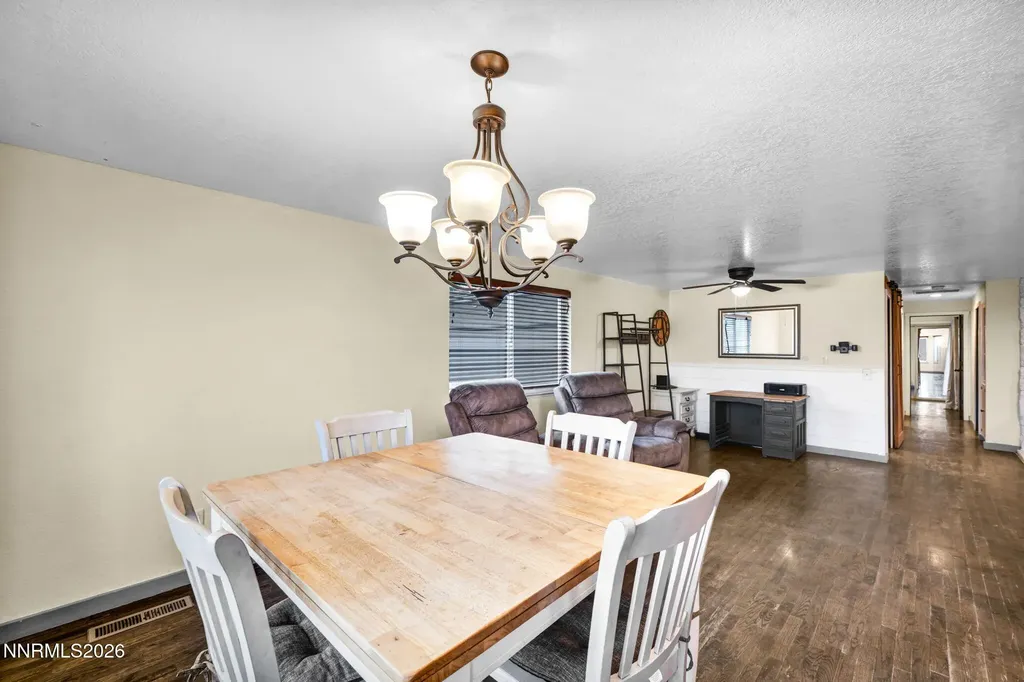 2635 Edmonds Carson City NV 89701