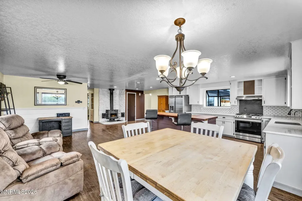 2635 Edmonds Carson City NV 89701