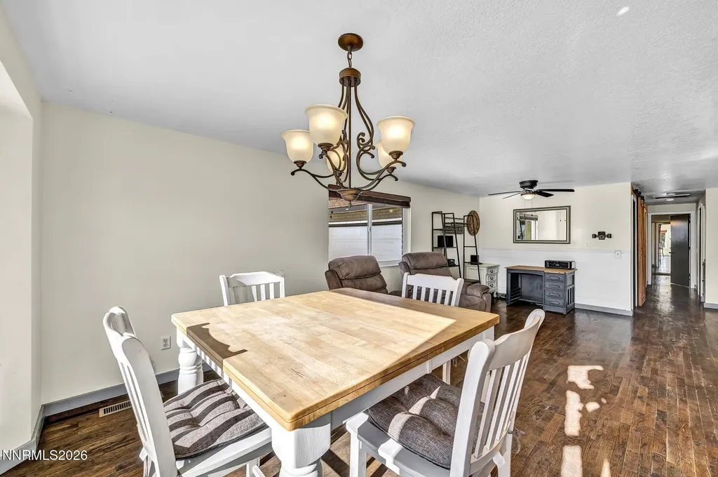 2635 Edmonds Carson City NV 89701