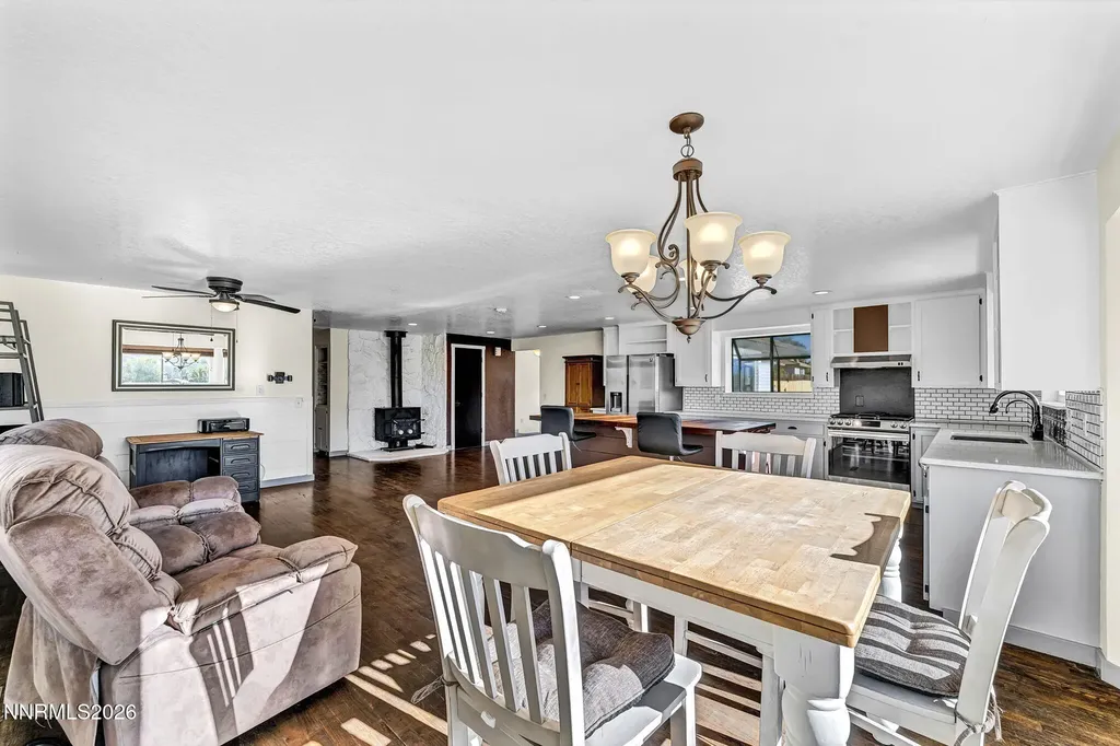 2635 Edmonds Carson City NV 89701