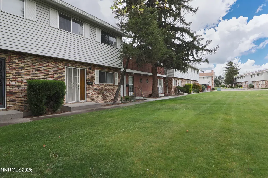 22 Smithridge Reno NV 89502