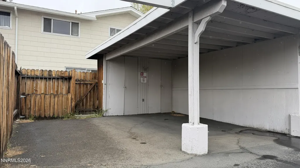 22 Smithridge Reno NV 89502