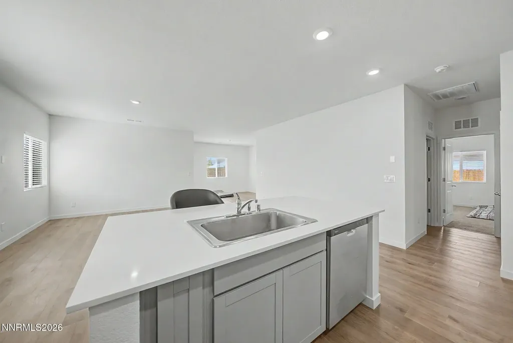 1013 Anthony Fernley NV 89408