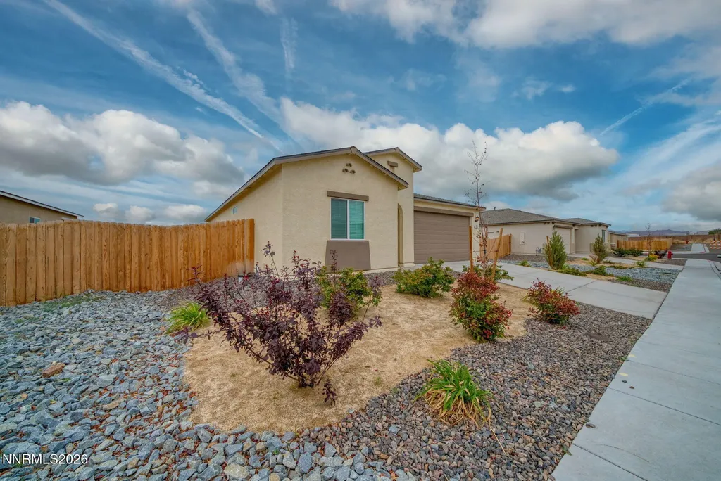 1013 Anthony Fernley NV 89408