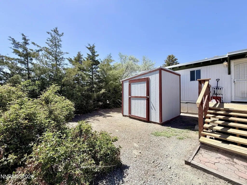17820 Blackbird Reno NV 89508