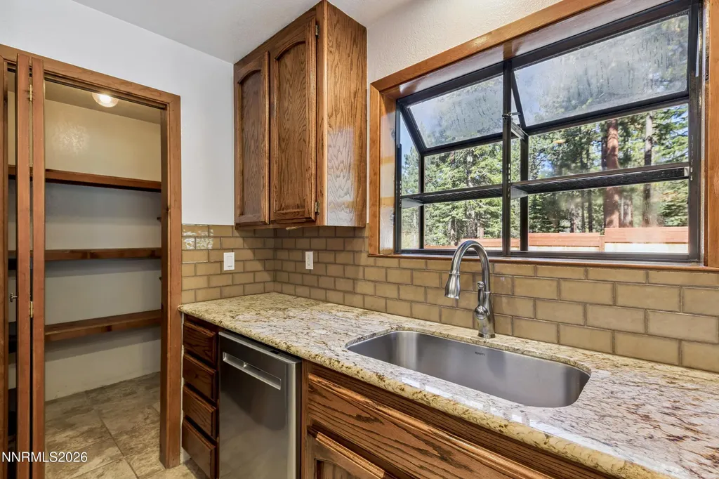 139 Rosewood Stateline NV 89449