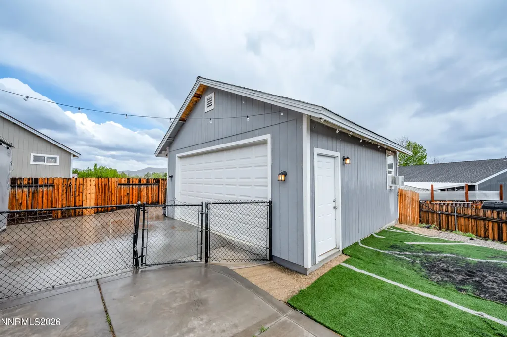 22 Kaweah Sparks NV 89436