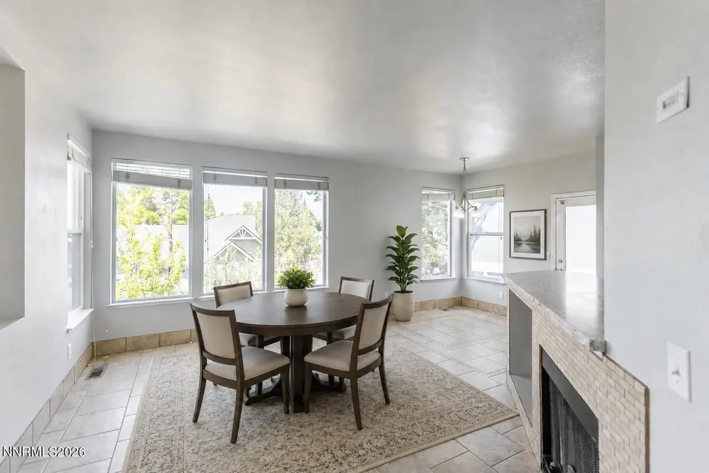 4775 Cedarhill Reno NV 89519