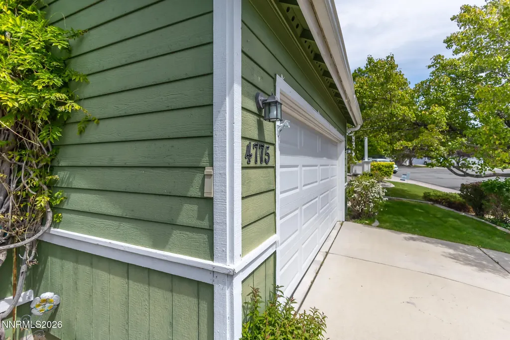 4775 Cedarhill Reno NV 89519