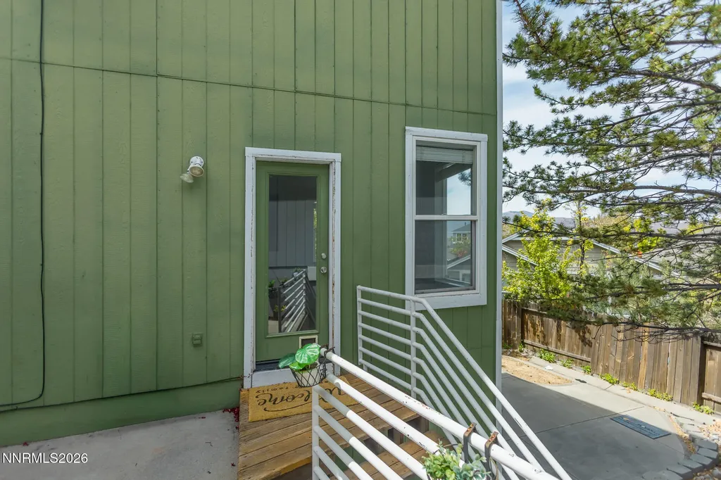 4775 Cedarhill Reno NV 89519