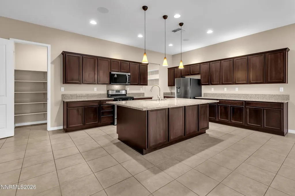 9670 Avitara Reno NV 89521