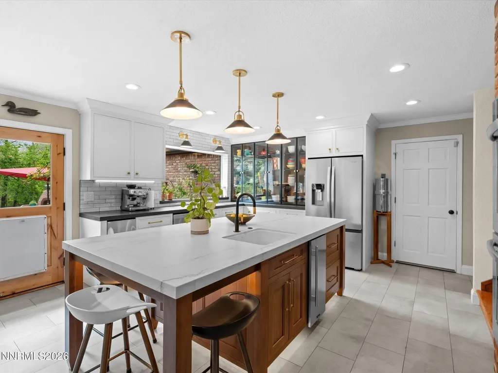 2570 Sharon Reno NV 89509