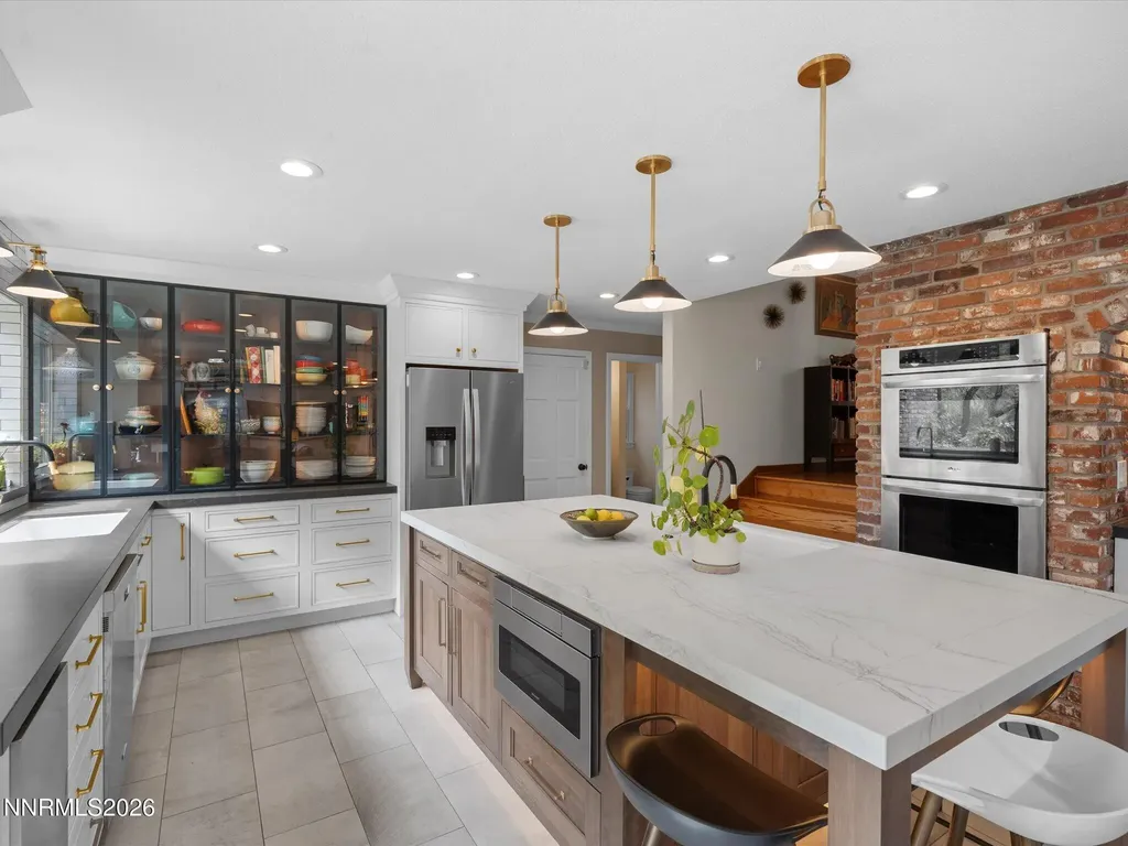 2570 Sharon Reno NV 89509
