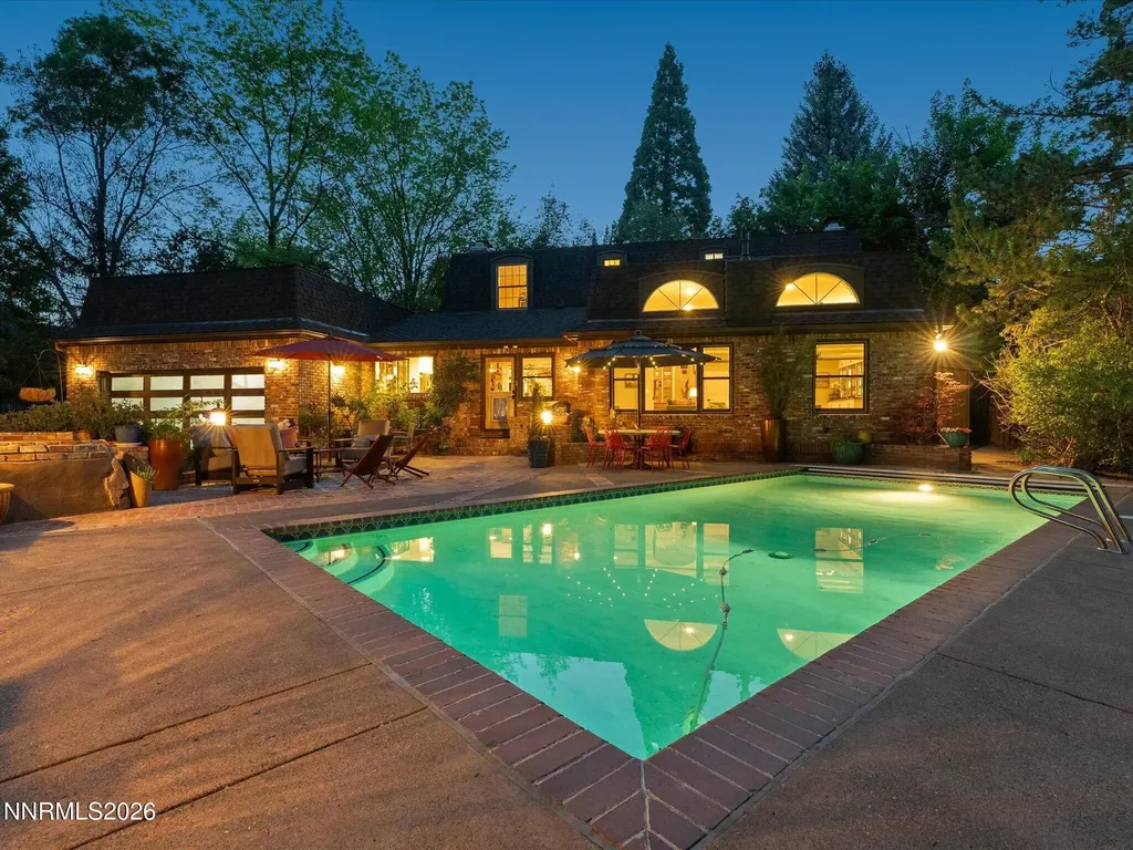 2570 Sharon Reno NV 89509