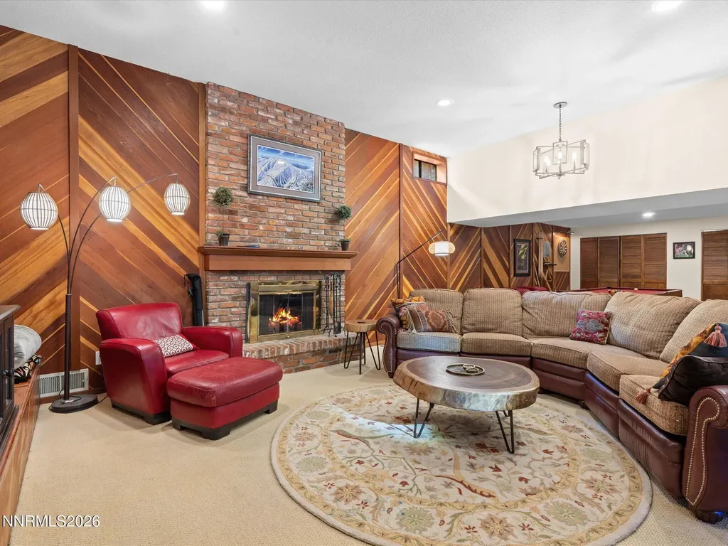 2570 Sharon Reno NV 89509