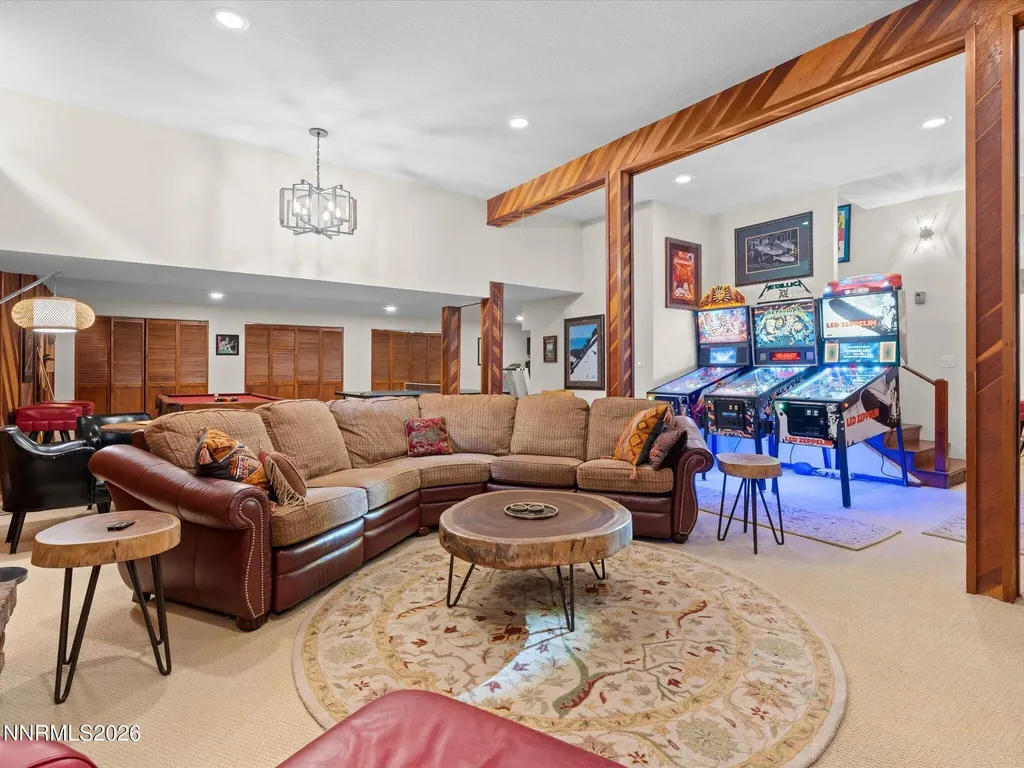 2570 Sharon Reno NV 89509