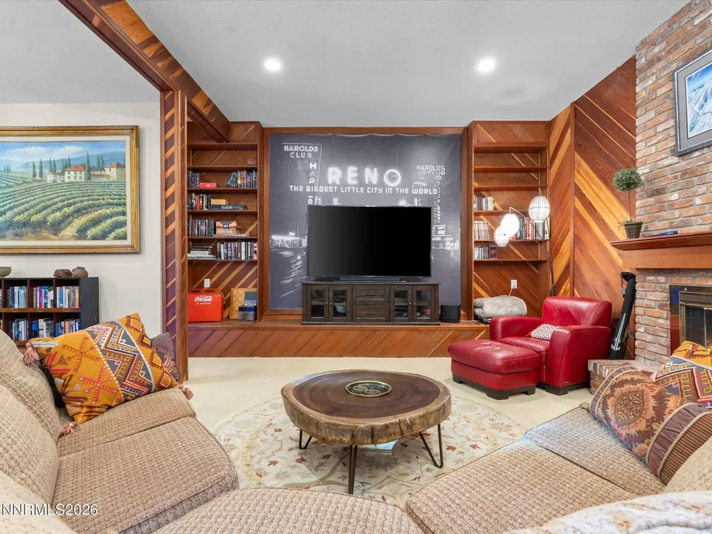 2570 Sharon Reno NV 89509