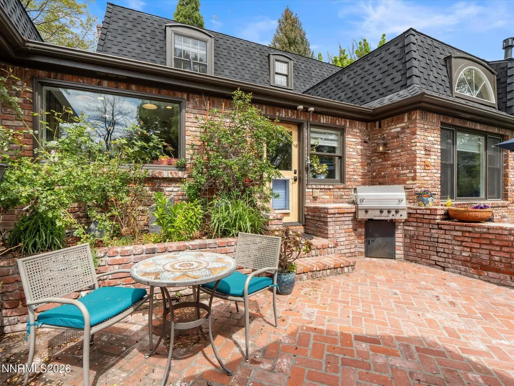 2570 Sharon Reno NV 89509