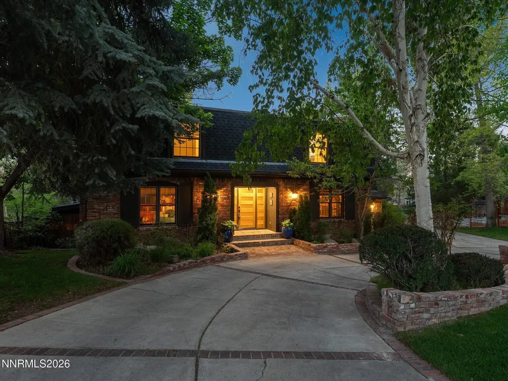 2570 Sharon Reno NV 89509