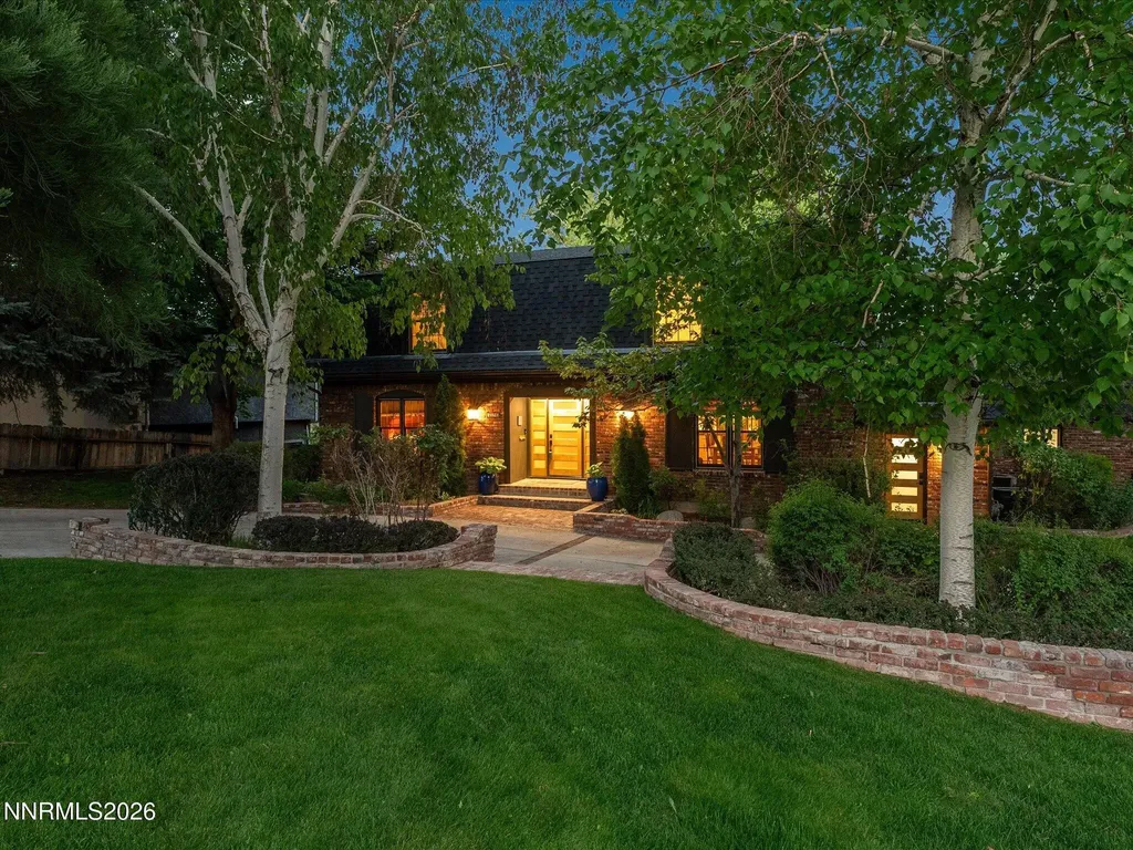 2570 Sharon Reno NV 89509