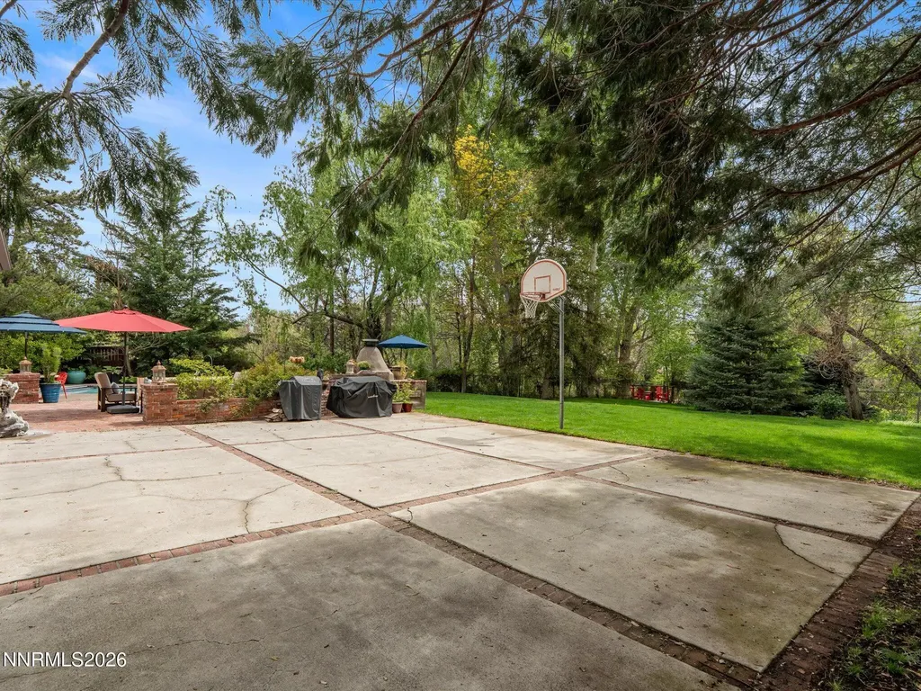 2570 Sharon Reno NV 89509