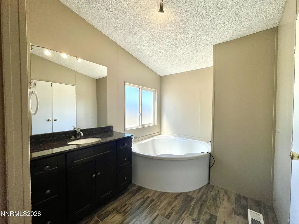 6100 Allen Winnemucca NV 89445