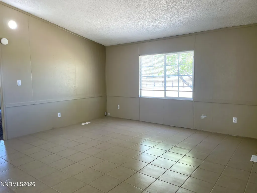 6100 Allen Winnemucca NV 89445