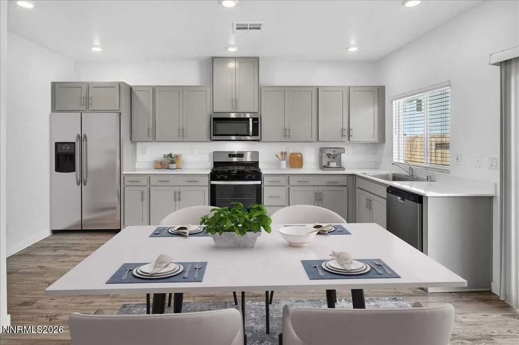 500 Winter Sky Reno NV 89506