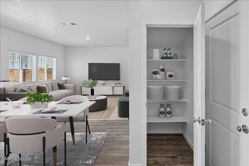 500 Winter Sky Reno NV 89506