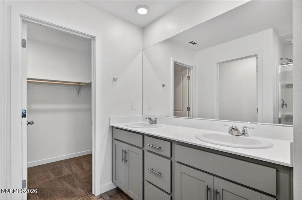 500 Winter Sky Reno NV 89506