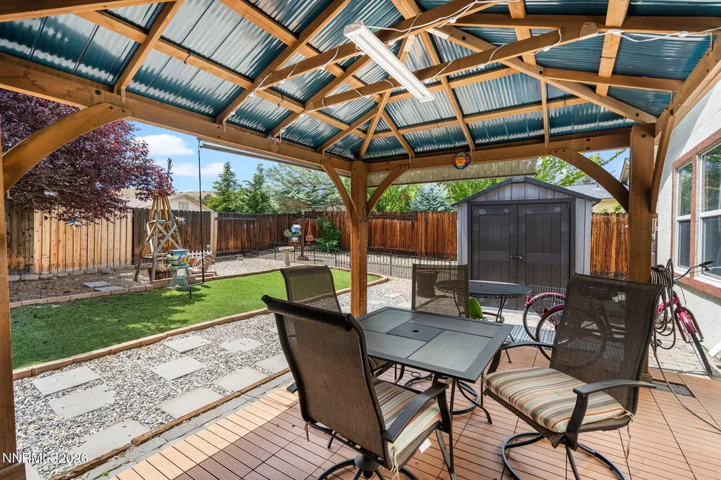 1091 Still Brook Sparks NV 89436