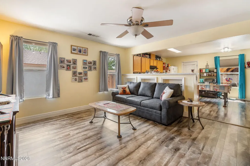 1091 Still Brook Sparks NV 89436