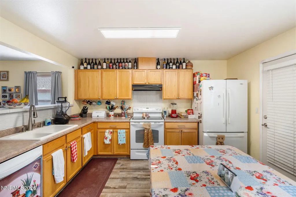 1091 Still Brook Sparks NV 89436