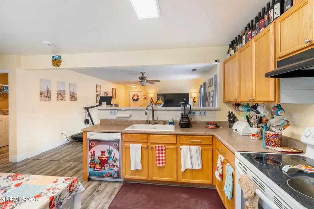 1091 Still Brook Sparks NV 89436